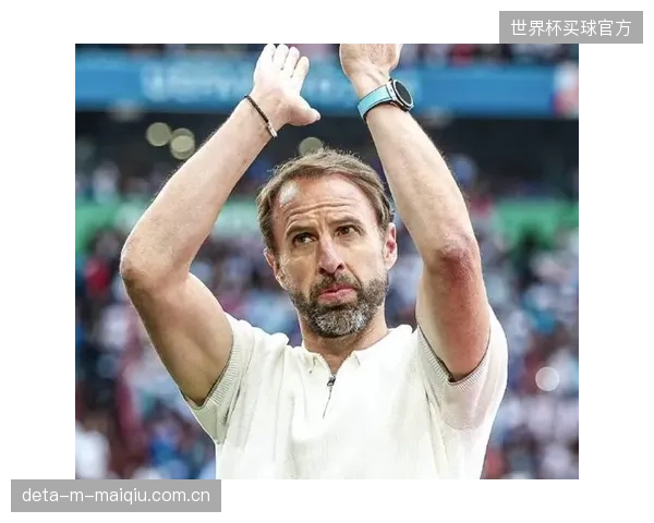 贝林厄姆中场全能表现将成关键，索斯盖特需围绕其设计B2B战术。